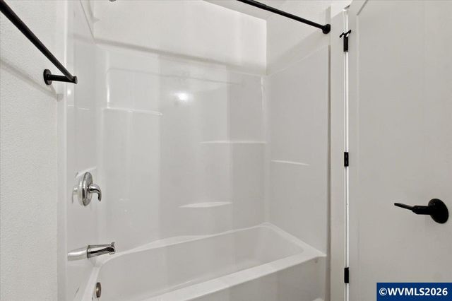 2580 SW 3rd St, Corvallis, OR 97333