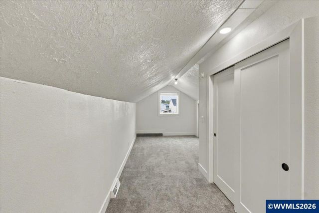 2580 SW 3rd St, Corvallis, OR 97333
