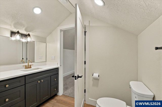 2580 SW 3rd St, Corvallis, OR 97333