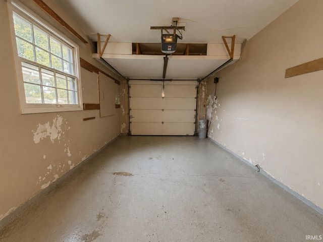 2549 Whitehall Drive, Lafayette, IN 47909