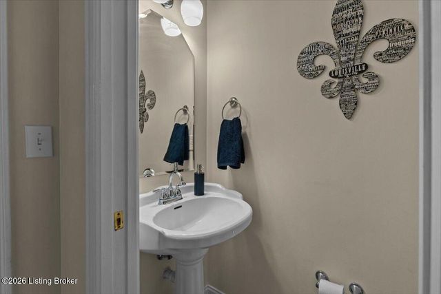 5313 Pavilion Way, Louisville, KY 40291