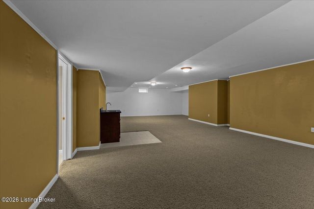 5313 Pavilion Way, Louisville, KY 40291