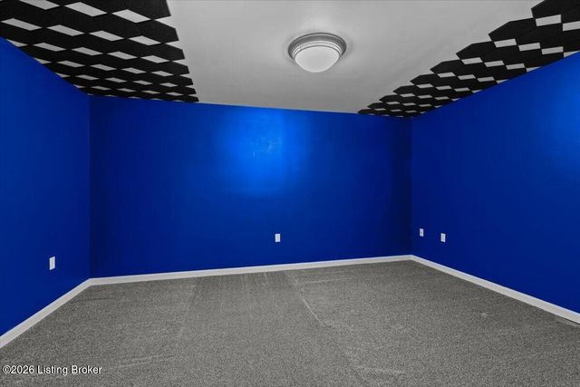 5313 Pavilion Way, Louisville, KY 40291