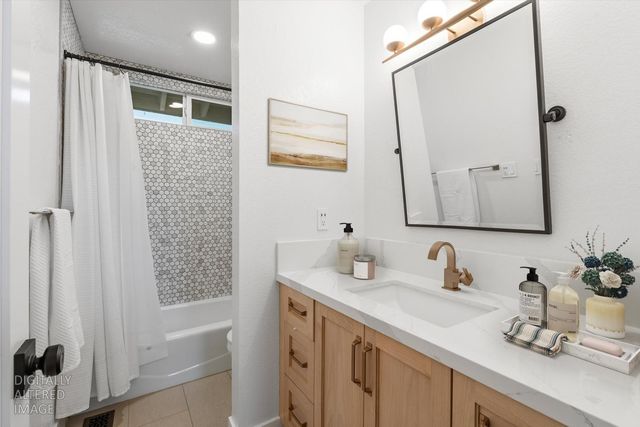 8540 Nephi Way, Fair Oaks, CA 95628