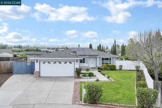 4126 Camelot Ct, Pittsburg, CA 94565