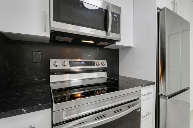 2801 Georgia Avenue, West Palm Beach, FL 33405