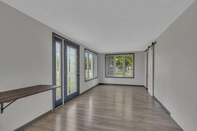 113 Barracuda Avenue NE, Avon, MN 56310