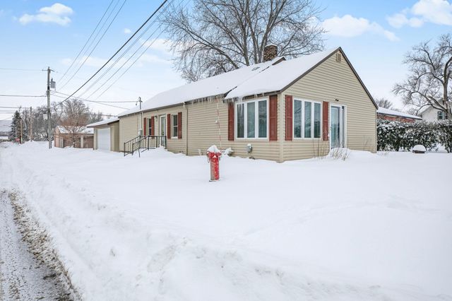 113 Barracuda Avenue NE, Avon, MN 56310