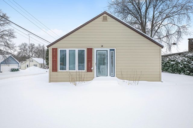 113 Barracuda Avenue NE, Avon, MN 56310