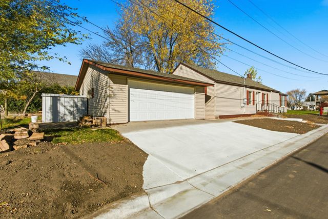 113 Barracuda Avenue NE, Avon, MN 56310