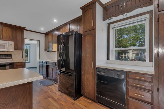 113 Barracuda Avenue NE, Avon, MN 56310