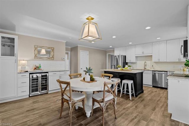 2918 New Hanover Drive, Greensboro, NC 27408