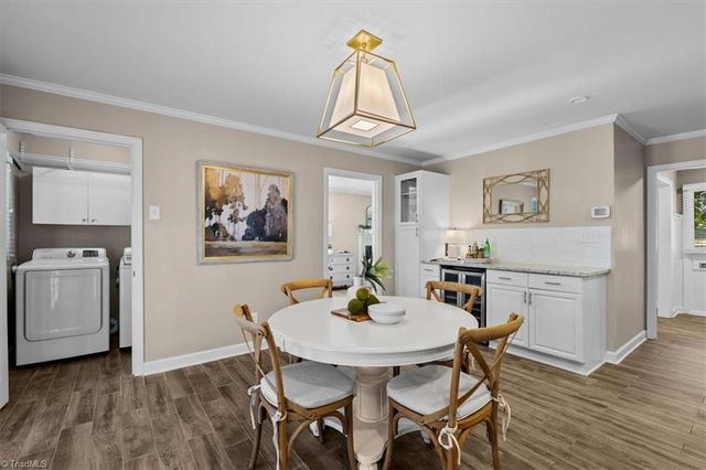 2918 New Hanover Drive, Greensboro, NC 27408
