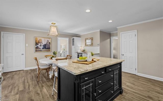2918 New Hanover Drive, Greensboro, NC 27408