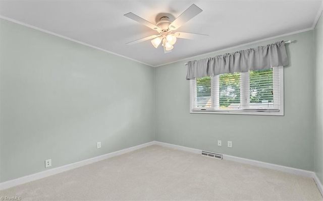 2918 New Hanover Drive, Greensboro, NC 27408