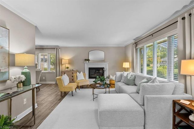 2918 New Hanover Drive, Greensboro, NC 27408