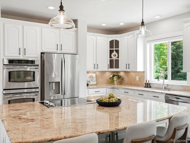 428 Meadow View Pkwy, Erie, CO 80516
