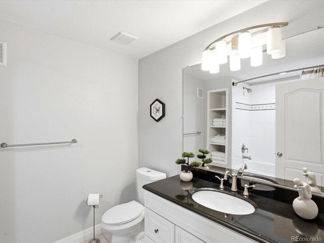 428 Meadow View Pkwy, Erie, CO 80516