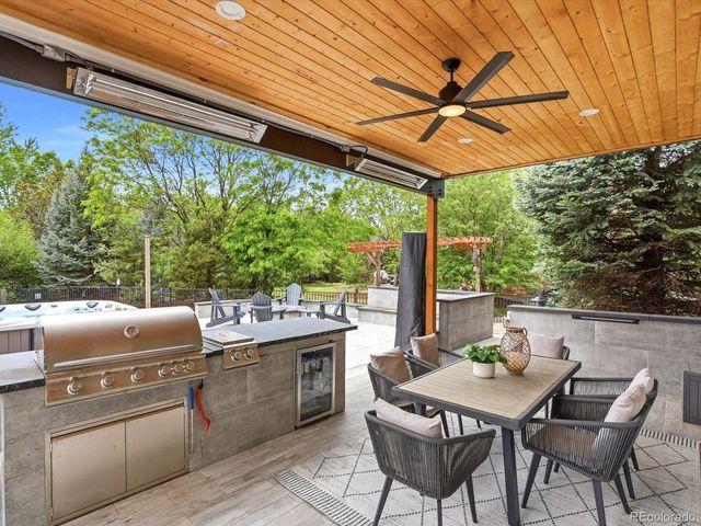 428 Meadow View Pkwy, Erie, CO 80516