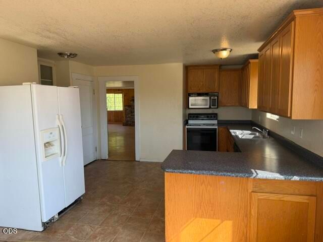 7465 Table Rock Terrace, Central Point, OR 97502