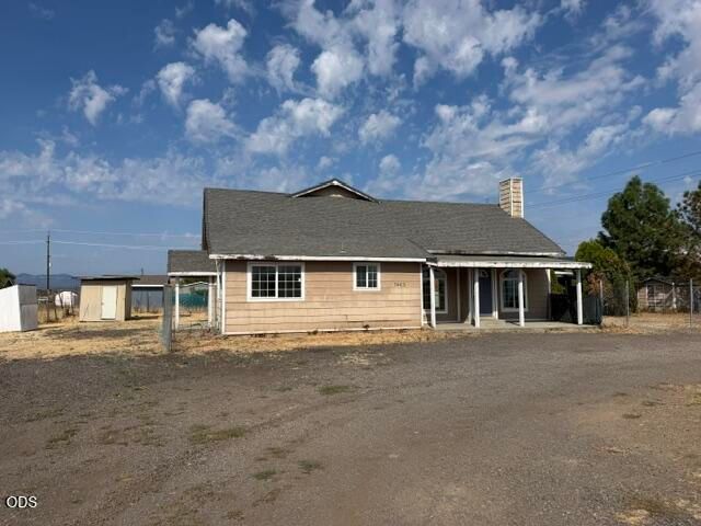 7465 Table Rock Terrace, Central Point, OR 97502