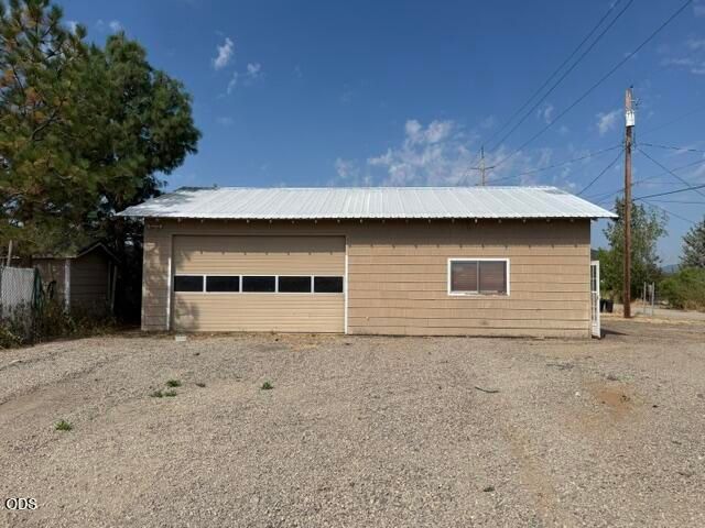 7465 Table Rock Terrace, Central Point, OR 97502
