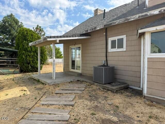 7465 Table Rock Terrace, Central Point, OR 97502