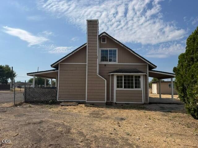 7465 Table Rock Terrace, Central Point, OR 97502