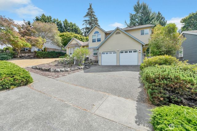 4417 Somerset Lane, Kent, WA 98032