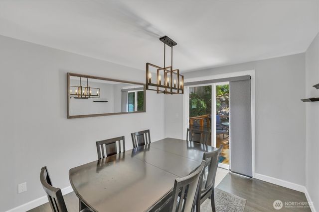 4417 Somerset Lane, Kent, WA 98032