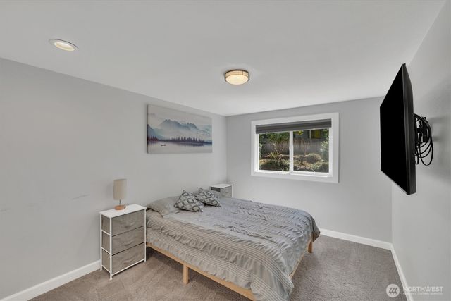 4417 Somerset Lane, Kent, WA 98032
