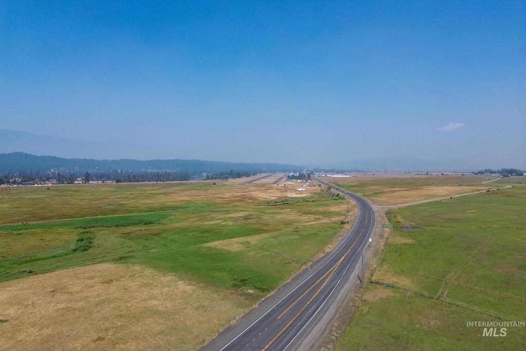 000 Highway 55, Cascade, ID 83611 photo 12