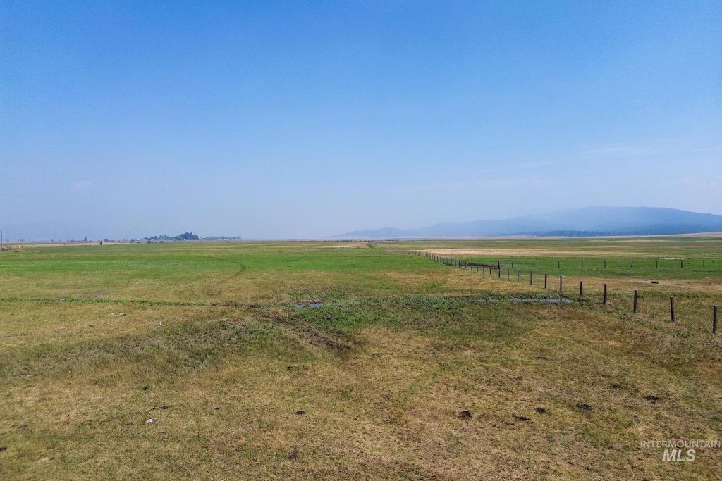 000 Highway 55, Cascade, ID 83611 photo 3