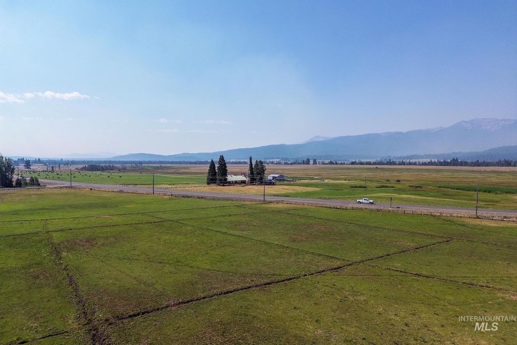 000 Highway 55, Cascade, ID 83611 photo 9