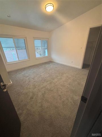 7214 Harney Avenue, St Louis, MO 63136