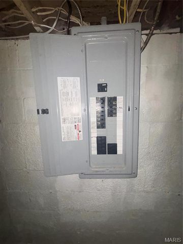 7214 Harney Avenue, St Louis, MO 63136