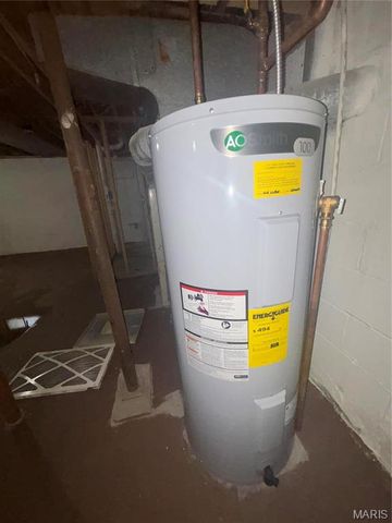 7214 Harney Avenue, St Louis, MO 63136