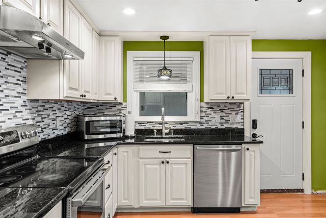 531 Mast Road, Goffstown, NH 03045