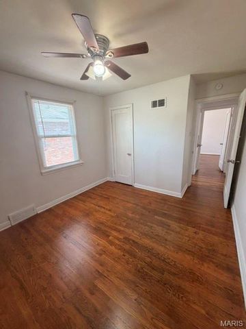8309 Orchard Avenue, University City, MO 63132