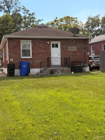 8309 Orchard Avenue, University City, MO 63132