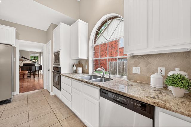 6006 Mound Airy Court, Sugar Land, TX 77479