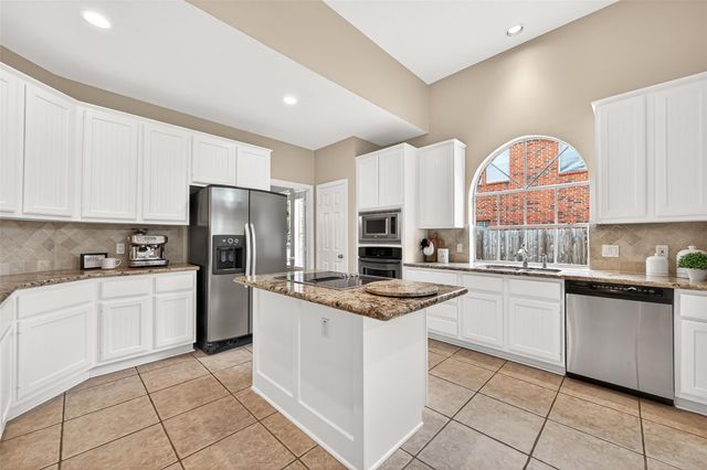 6006 Mound Airy Court, Sugar Land, TX 77479