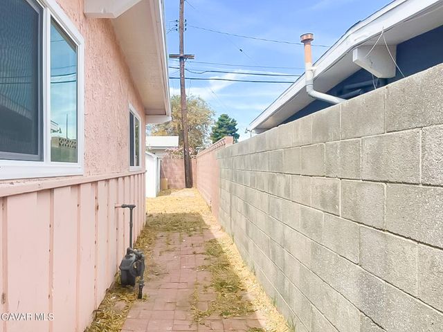 44739 E 3rd Street, Lancaster, CA 93535