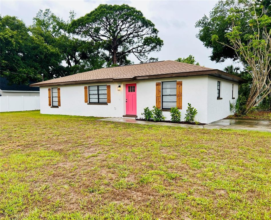 3805 11TH AVENUE W, Bradenton, FL 34205