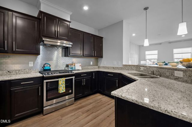 17 Rambler Lane, Durham, NC 27703