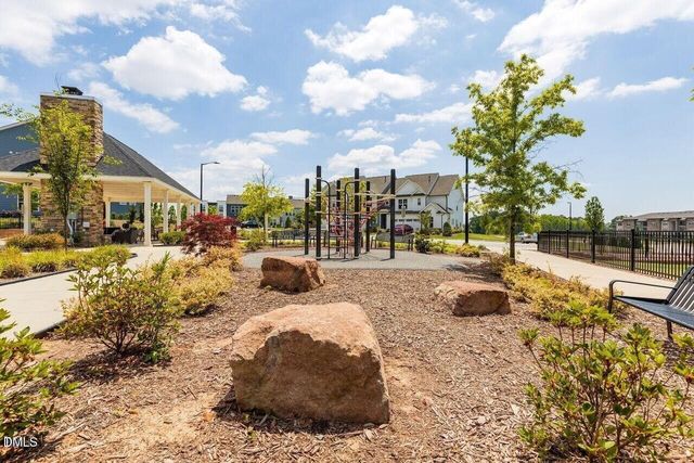 17 Rambler Lane, Durham, NC 27703