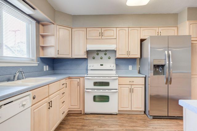 5206 42nd Street, Lubbock, TX 79414