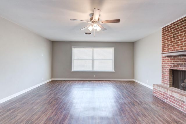 5206 42nd Street, Lubbock, TX 79414