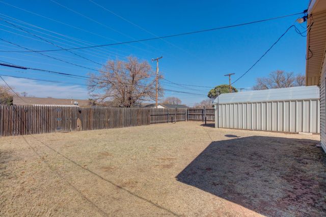 5206 42nd Street, Lubbock, TX 79414