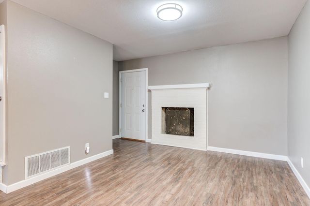 5206 42nd Street, Lubbock, TX 79414